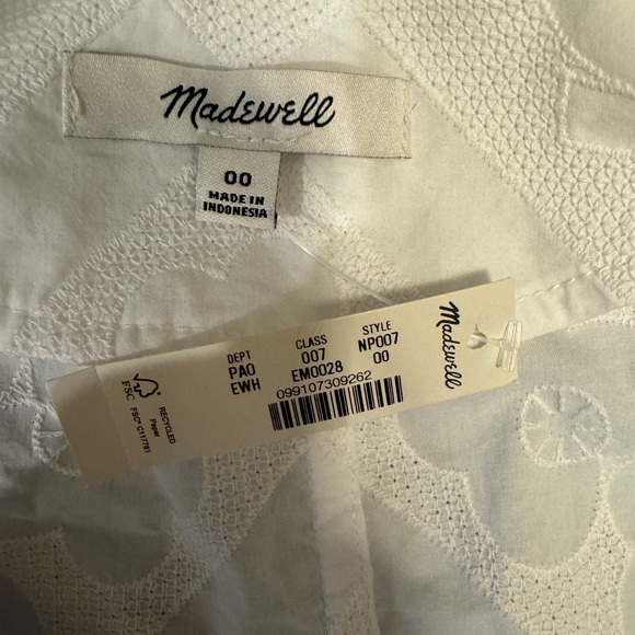 Madewell Darted V-Neck Top in Floral size 00 eyelet white - Picture 9 of 11